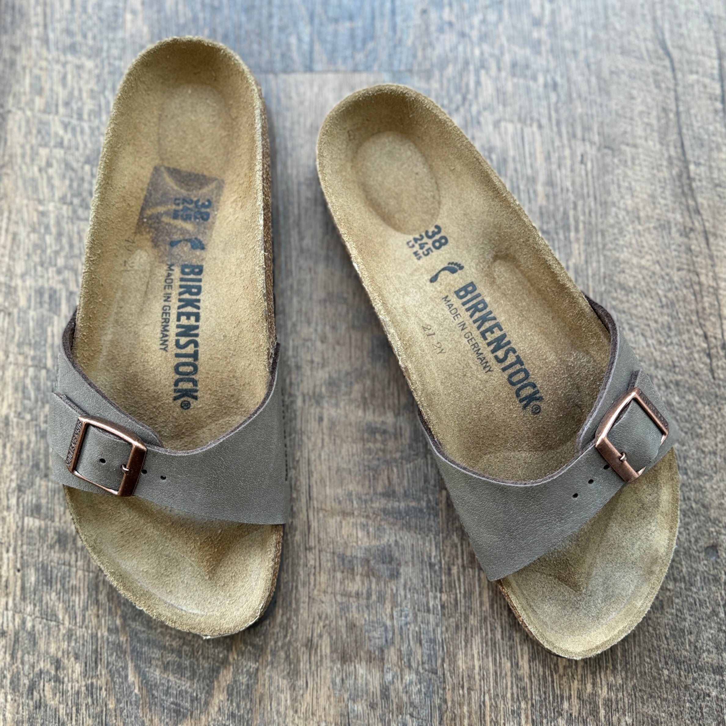 Birkenstock 245 size 38 sales